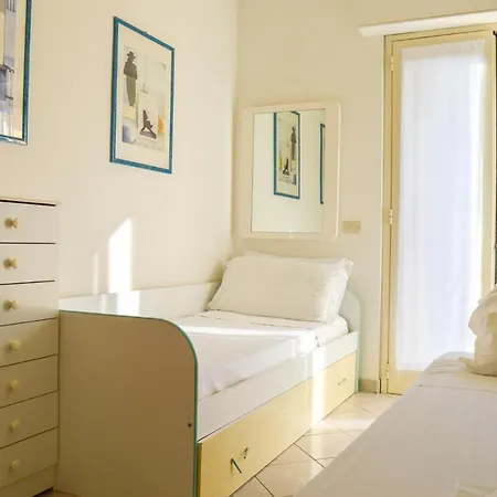 Homiday - Villino Saranda * بينيتو