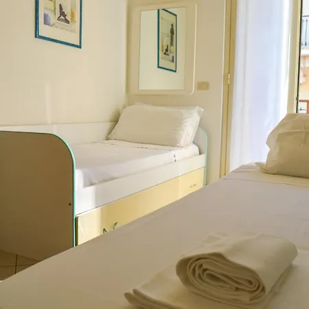 Homiday - Villino Saranda شقة *
